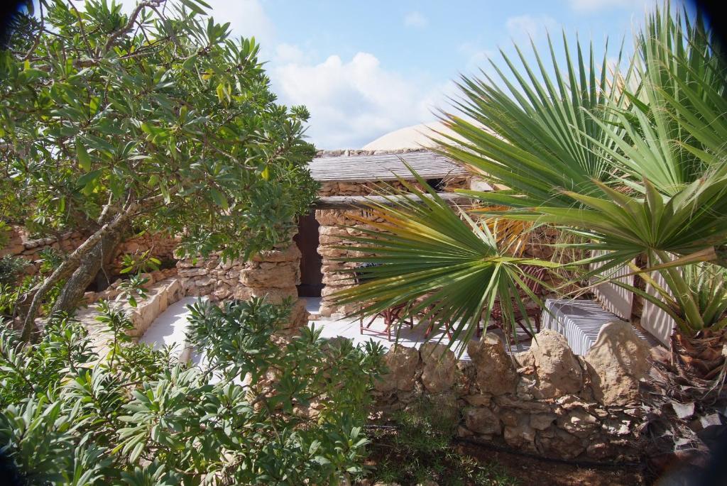 I Dammusi Di Borgo Cala Creta Hotel LMP Kültér fotó